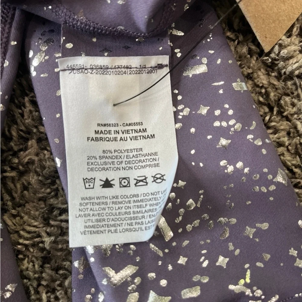 NWT NIKE One Dri-FIT Shine Leggings Purple/ Silver Size Medium 10-12